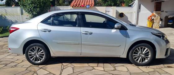 TOYOTA COROLLA 2.0 XEI 16V FLEX 4P AUTOMÁTICO